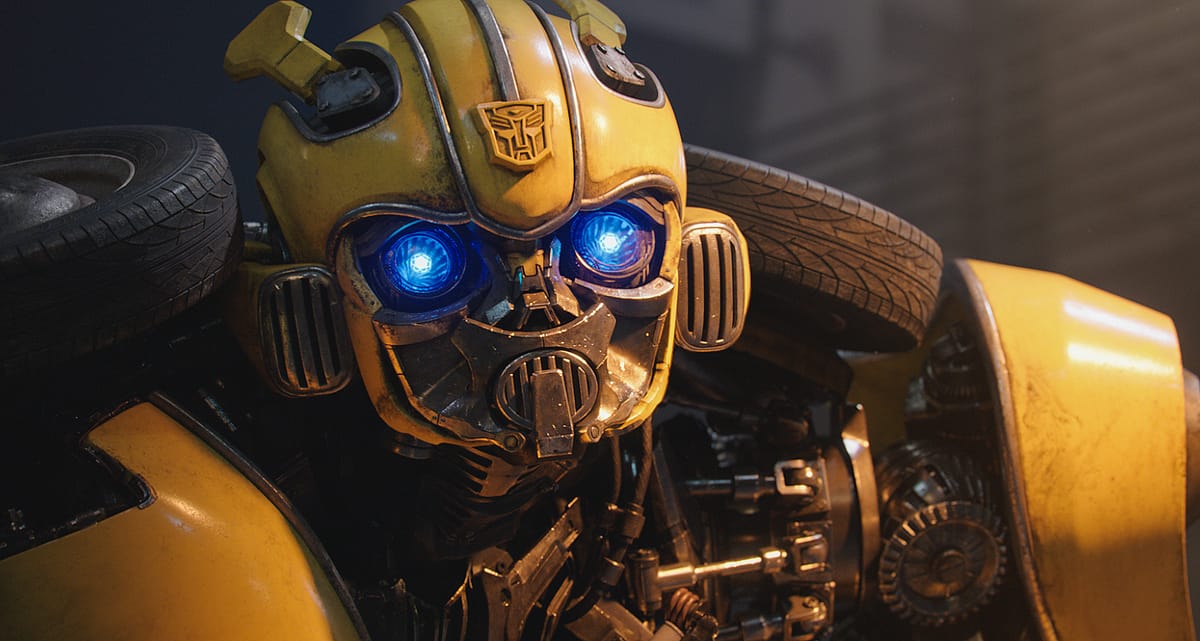 Bumblebee, l'approccio da animatore di Knight sostituisce il titanismo di Bay