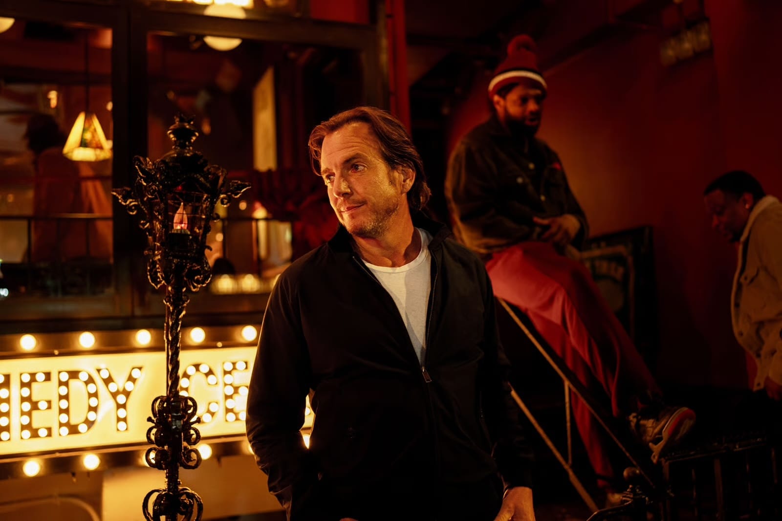 Is This Thing On? | Bradley Cooper trova il suo stile (e il suo cinema)