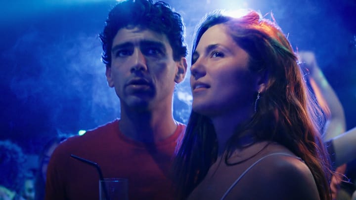 Mektoub: My Love, lo sguardo di Kechiche che non lascia mai i suoi personaggi